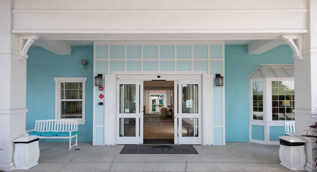 Grand Oaks of Jensen Beach Entrance